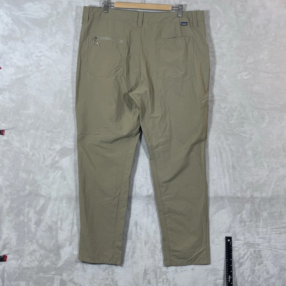 Patagonia Quandary Pants Men 40x32 Stretch UPF Hiking Outdoor Travel Performance